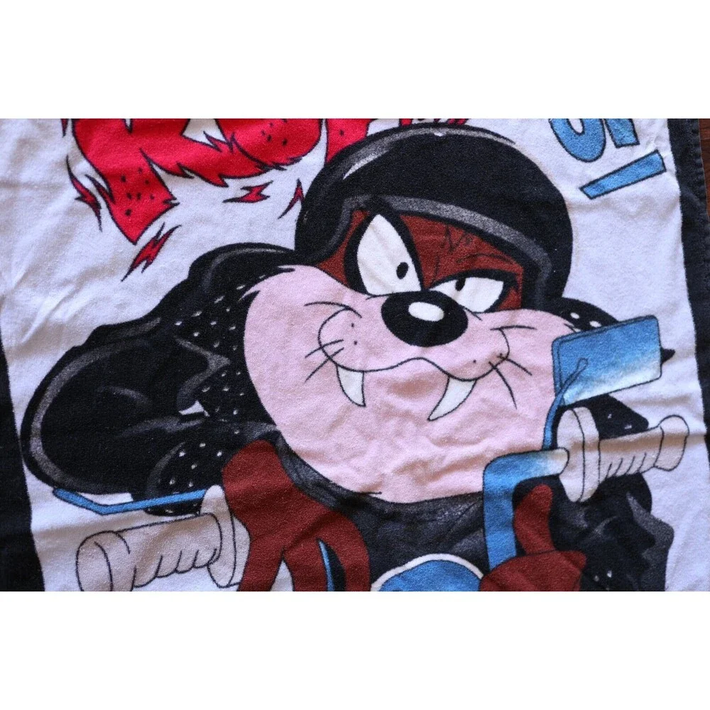 Vintage Myrtle Beach Taz Devil Motorcycle Beach Towel 52x27 Looney Tunes